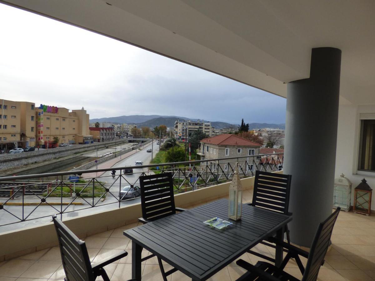 Old City View Apartment Volos Bagian luar foto