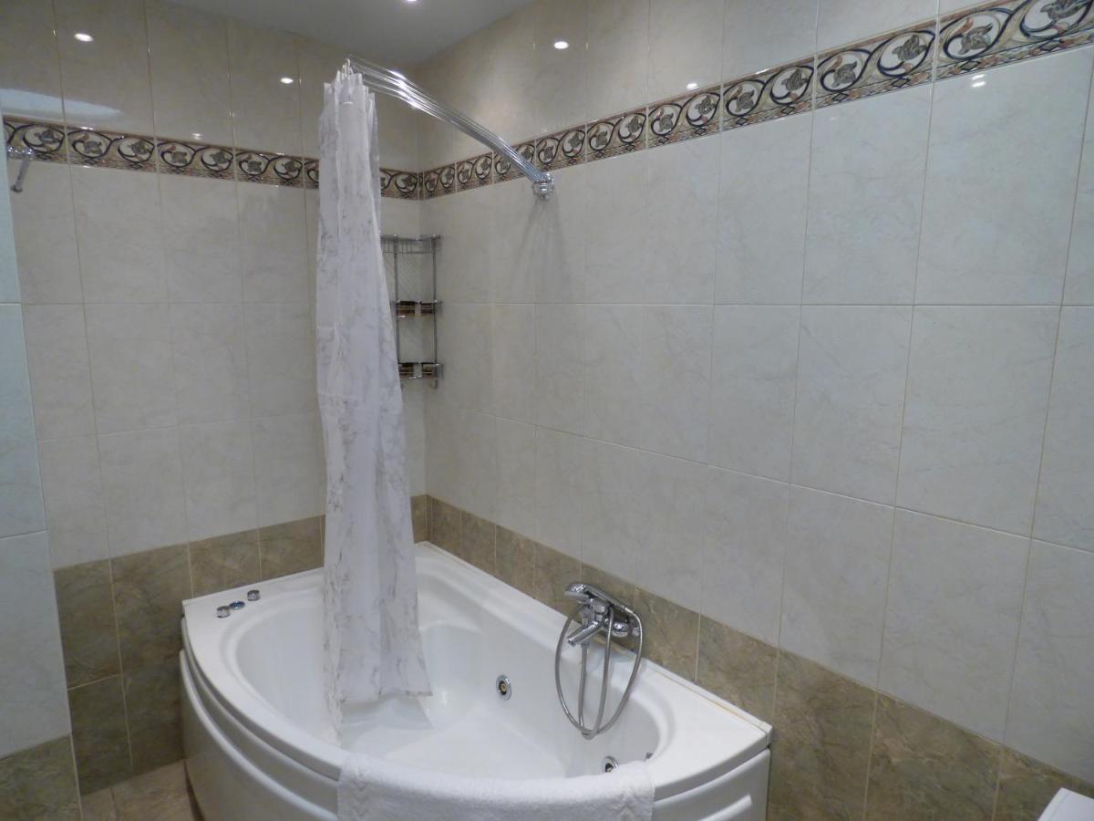 Old City View Apartment Volos Bagian luar foto